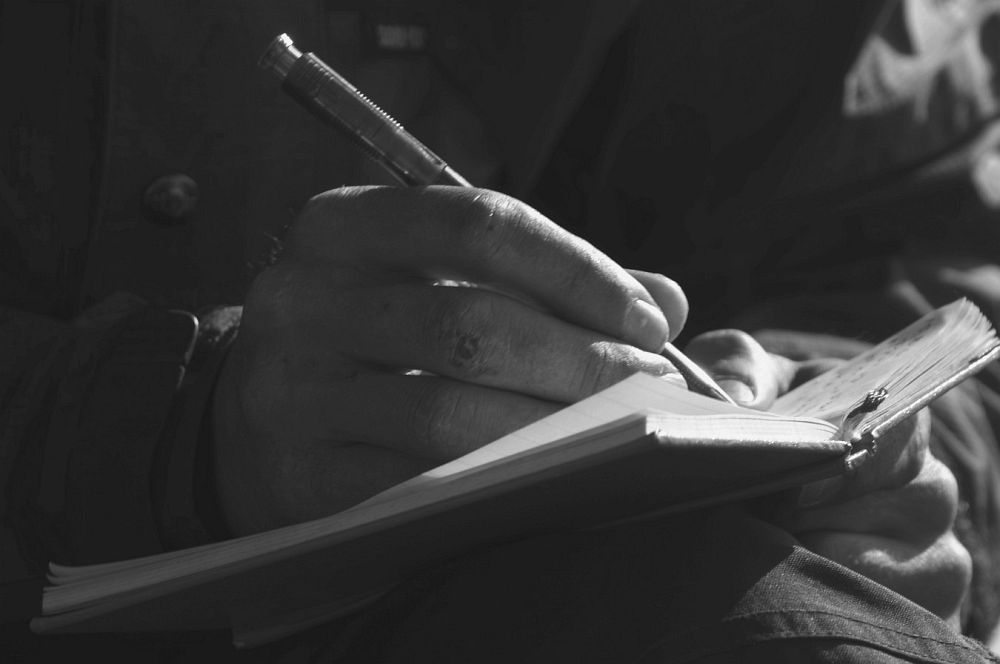 Zápis do vrcholovky na Velkém Kežmarském štítu