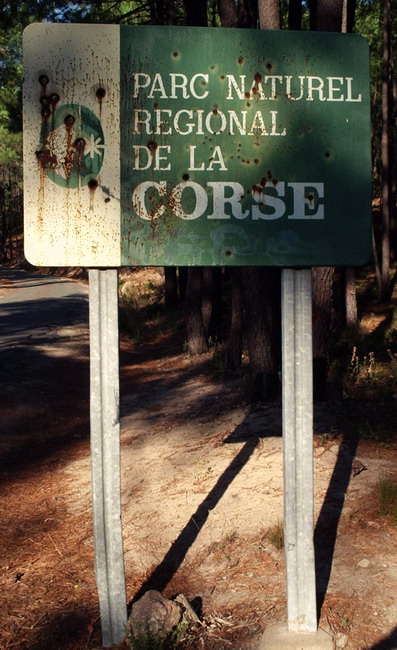 Neklidná Korsika