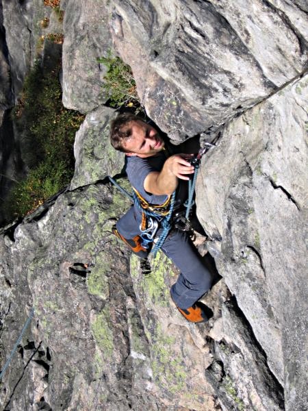 Cvakáme pěkně u pasu, že ...