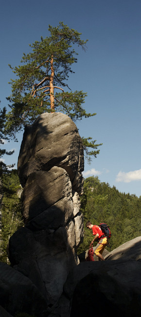 Takhle nějak vypadá útěk po zapytlení cesty metr nad zemí ... vzhůru na Obry.