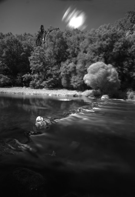 Půlnoc nebo poledne?