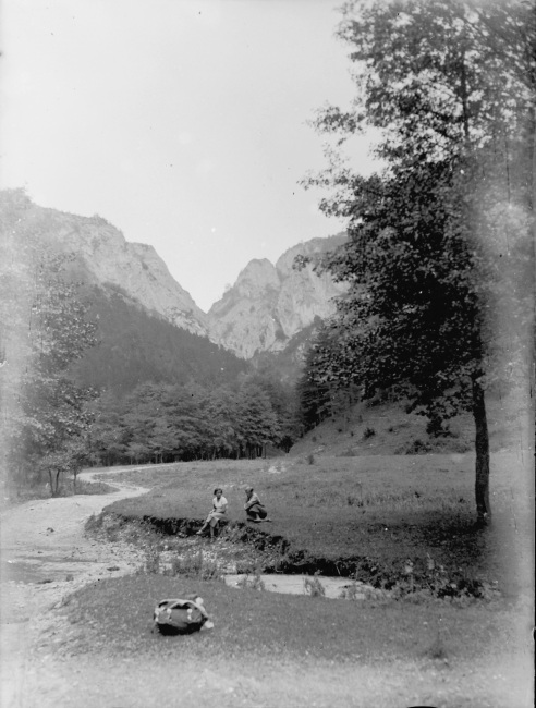 Slovensko, Před Manínskou soutěskou, Srpen 1935