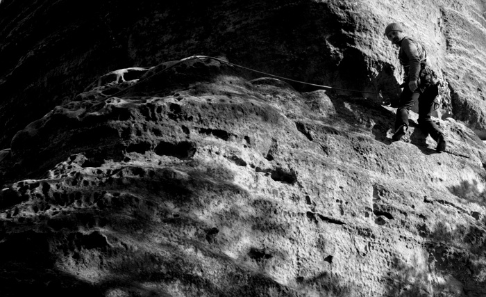 Pidi v traverzu pod vrcholem Yettiho