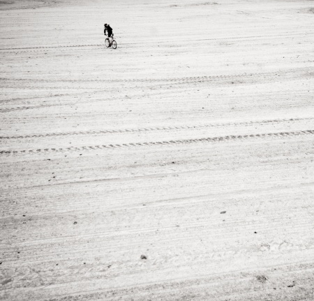 Cestou necestou, polem nepolem