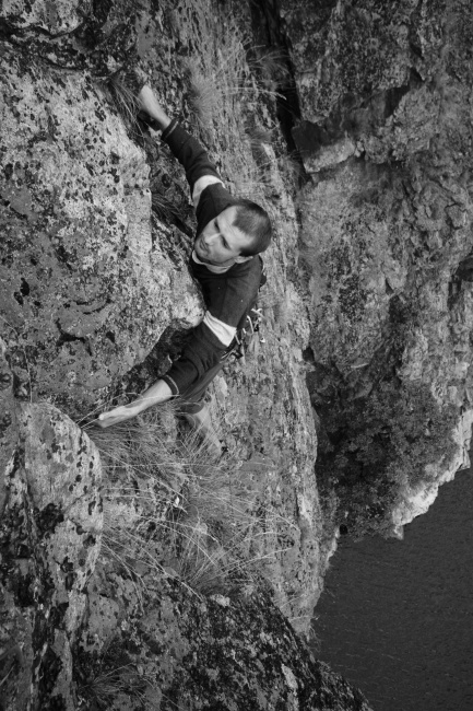 Je to sice rozbité, ale za to těžší lezení bez jištění, tak to máme rádi.