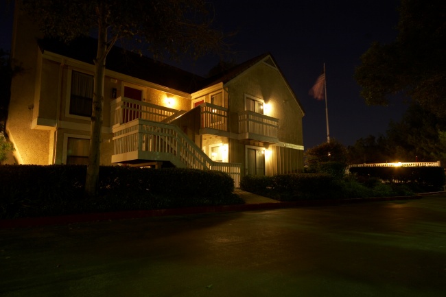 Americká vlajka nesmí nikde chybět