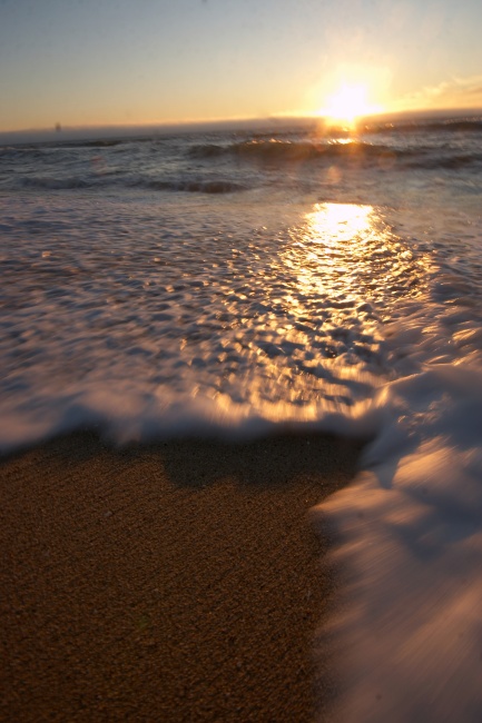 Poslední setinky sekundy v suchých botech. Hned po cvaknutí tohoto obrázku jsem stál po kotníky ve vodě.