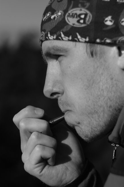 Byli i tací, kteří místo lezení jenom zevlovali na věži.