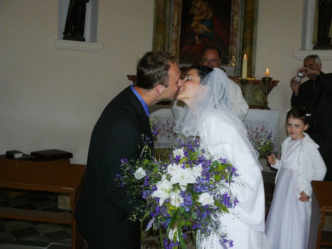 První legální pusa