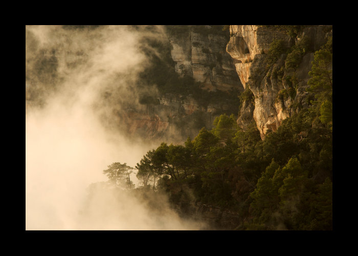 La Mussara - police, ze které začínají lezecké cesty