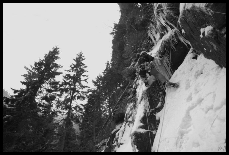 A taky rampouchů bylo více