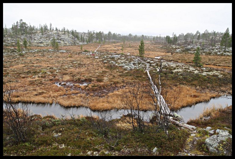 Na treku v deštivém a mrazivém počasí. (fotil David)