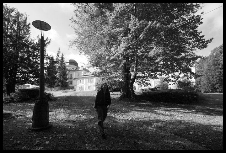 Bývalý domov důchodců u Dianny, pár kiláků od Rozvadova.