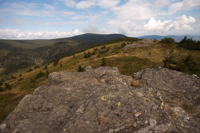 Hlavní hřeben Jeseníků, pohled z Červené hory na Keprník