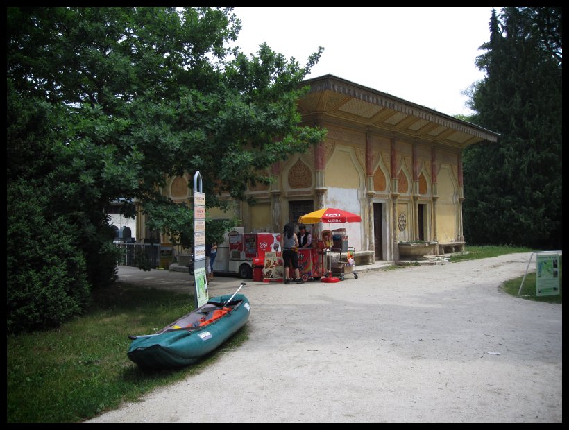 V Lednici zmrzka (na Janově hradu bylo pivo)