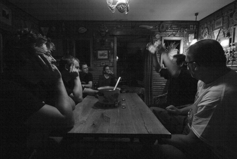 Tááááákhle velký muzikant to je ten Jerry. Míra sleduje hrnec s polívkou.