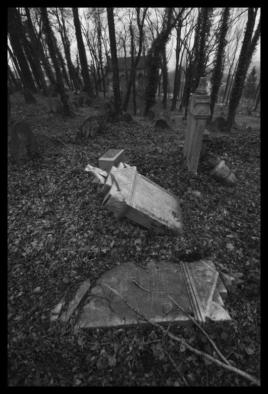 Cieszyn - židovský hřbitov