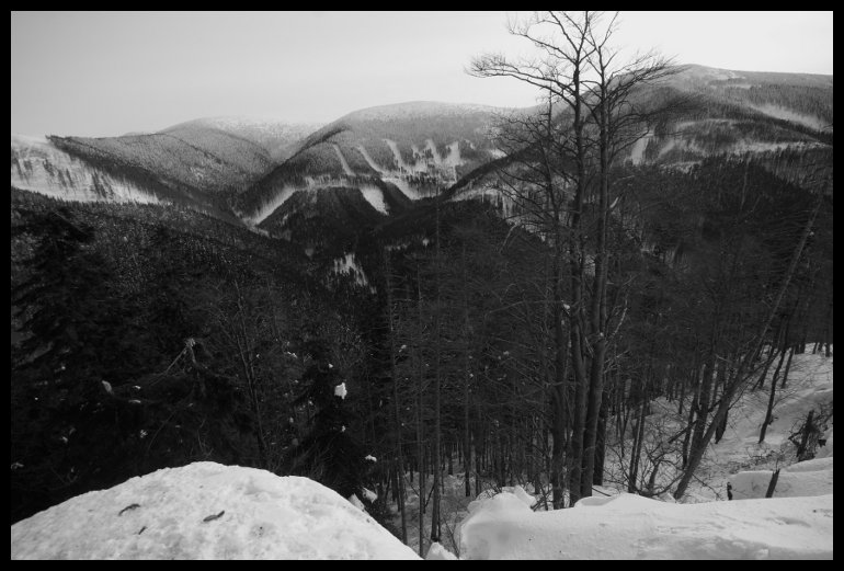 Velký Máj, Jelení hřbet a Břidličná hora ze Zadního Hutiska