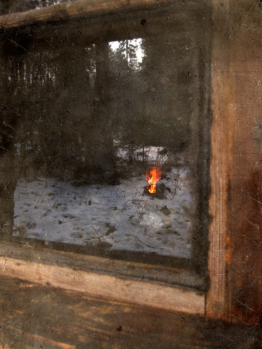 Oheň vevnitř nebo venku?