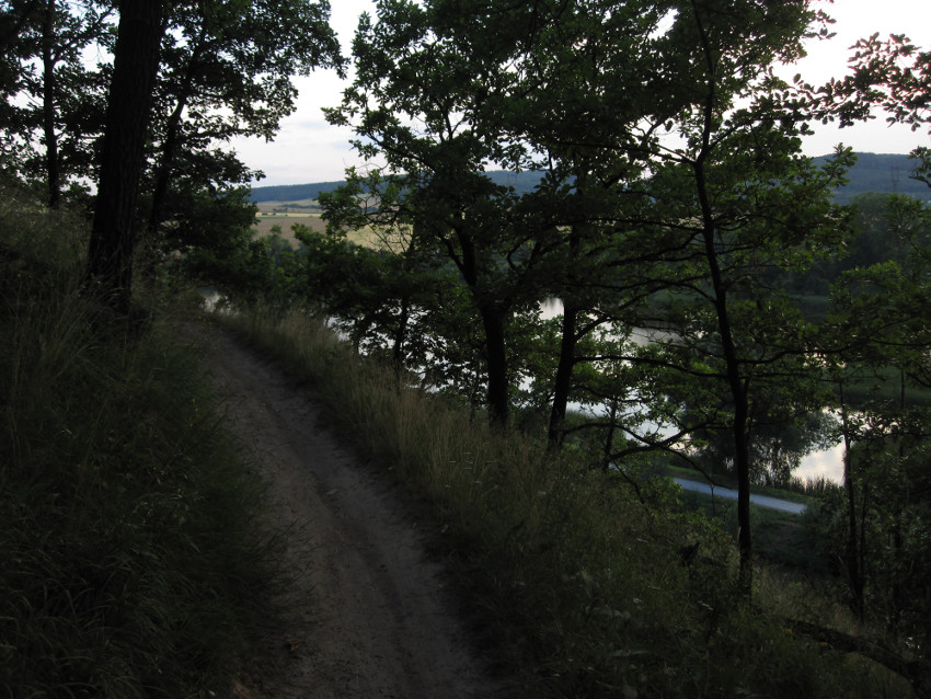 Singl Trail kolem přehrady