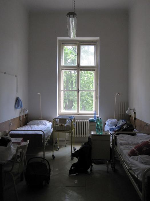 Vpravo vzadu Maky s Matesem pár dní bydlela