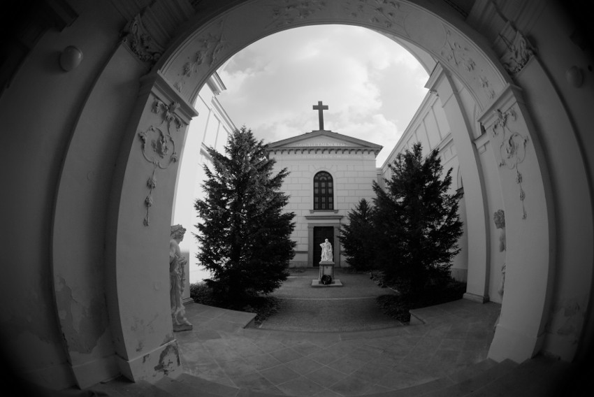 Dietrichsteinská hrobka