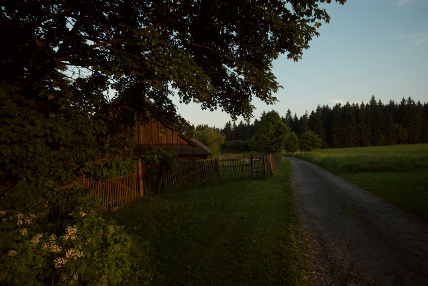 Tudy večer běhám na Devět skal