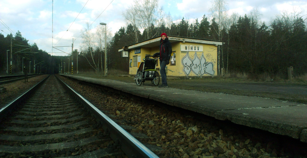 Vyhlížíme vlak ...