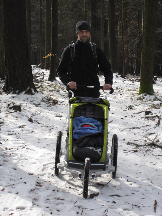 Sníh je tuto zimu vzácné zboží