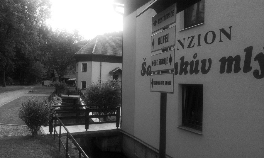 Pivo, brambůrky a pokračujem