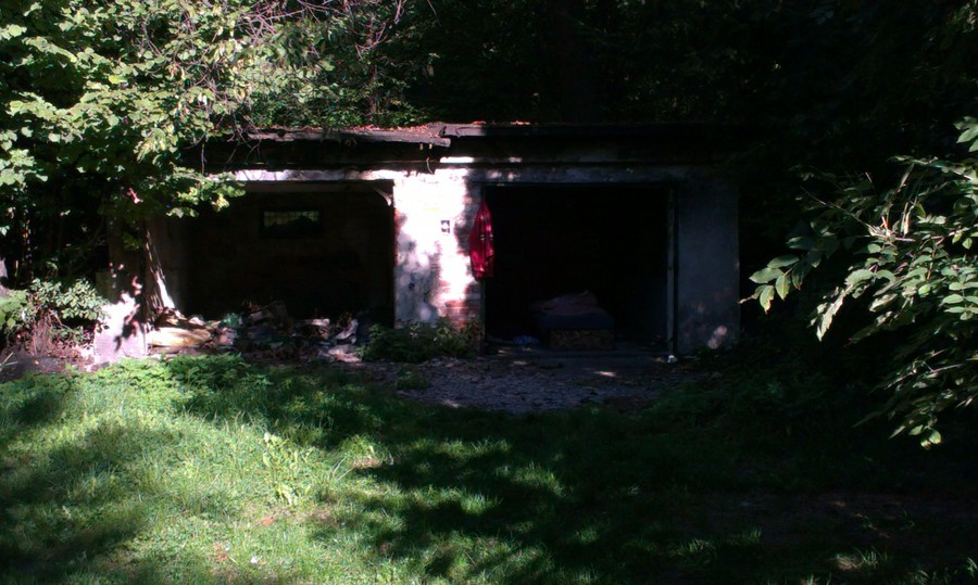 Pověsit bundu a lehnout si do ložnice ...