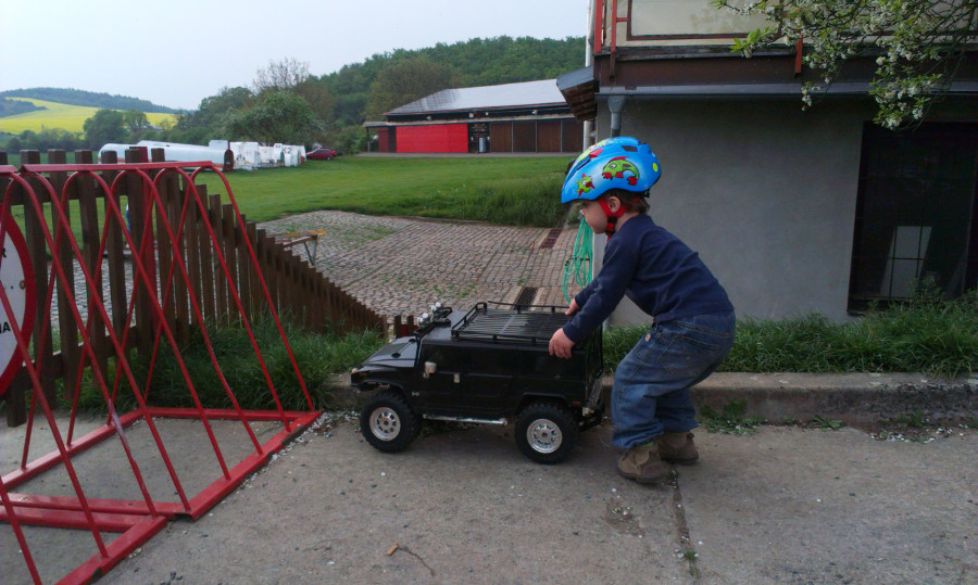 Pravidelná zastávka na našich cyklojízdách - Medlánecké letiště