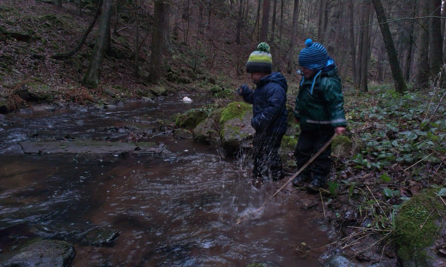 Zálesácká výprava do údolí Haldy
