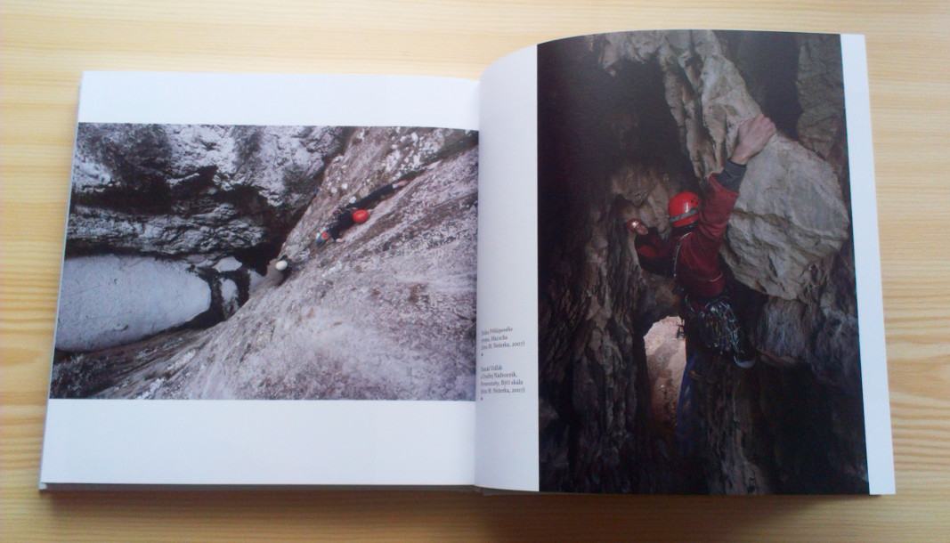 Další dvě - z Macochy a Pornovztahů