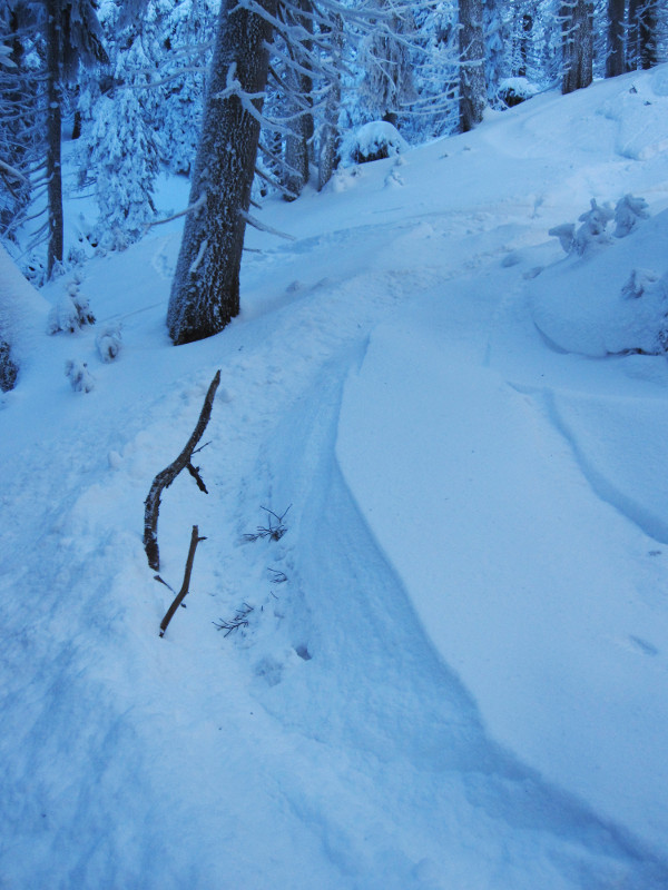 Z takových pastí mám větší strach než z lavin,  udělat ten oblouček kousek níž ...