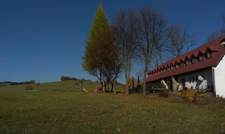 Vycházíme od Bukáčka směr Devět skal