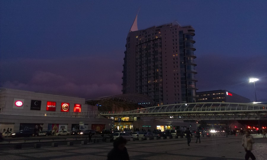 Bydleli jsme v moderní části Lisabonu