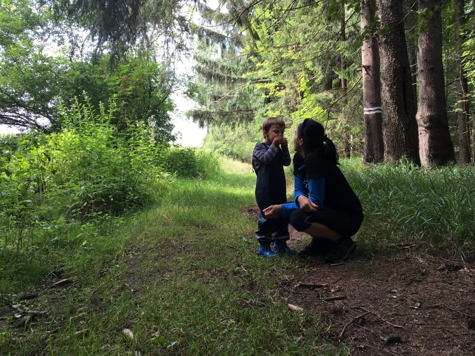 Učíme se pískat na trávu