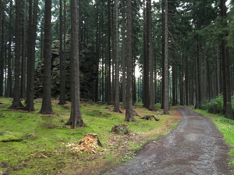 Kolem Bílé skály, pak už jen hromy blesky a samá voda