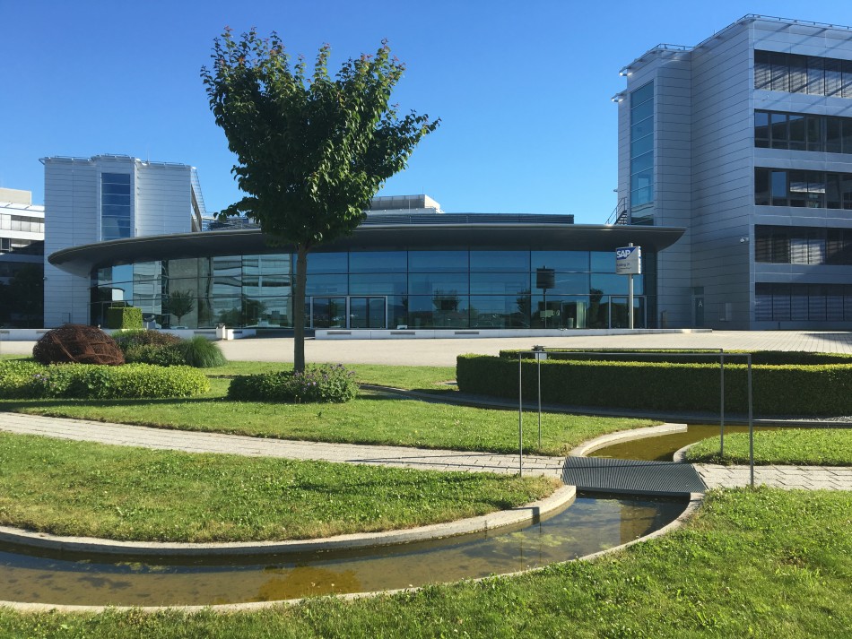 Sem za ty skla se chodí na oběd