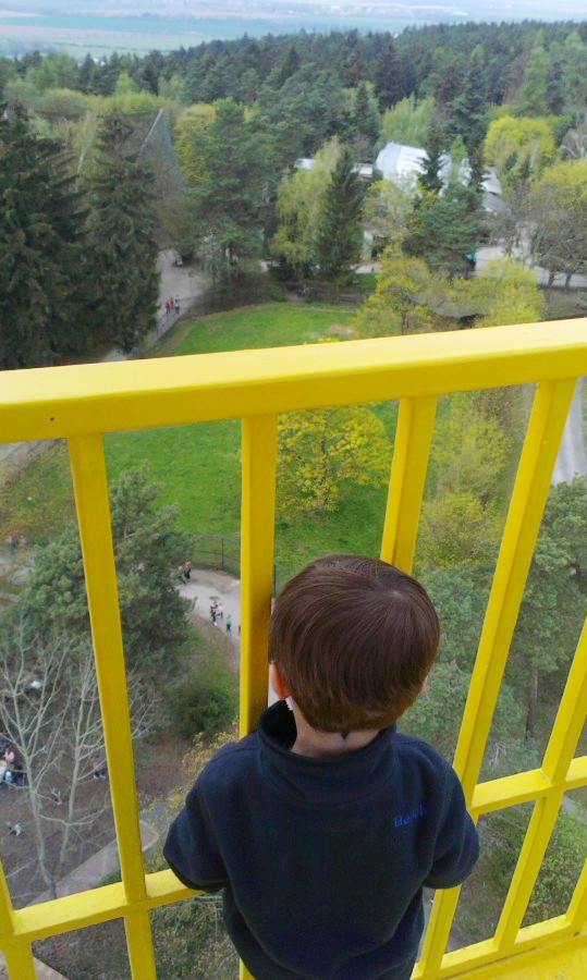 Věž byla dobrá, protože se trošku kývala ...