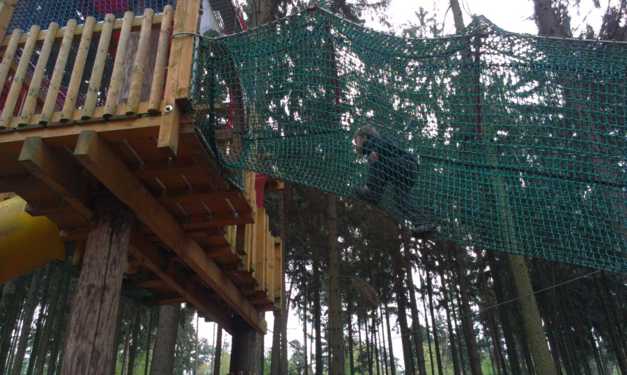 Třikrát dokola to Mates vybojoval