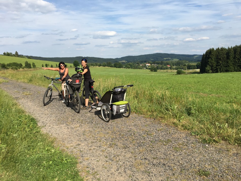 S mamkou nad Křižánkama