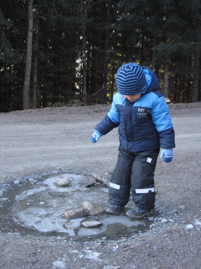 Tak dlouho se kluzal až tam žuchnul