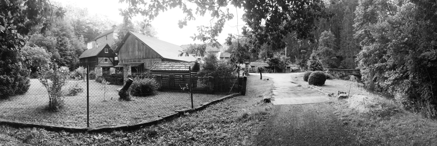 Přes taková místa jsem běžel na Trosky