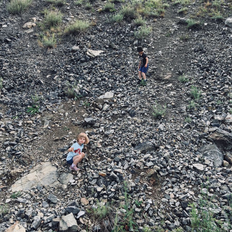 ... dva hledače diamantů