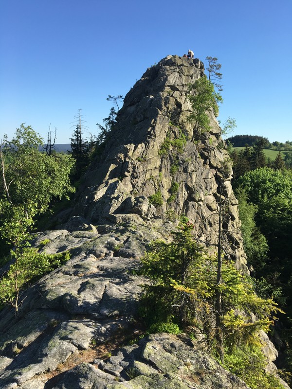 Sestupuju hřebínkem