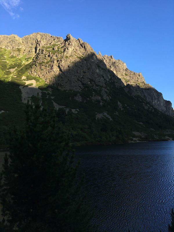 Tam vpravo nahoře je Ihla