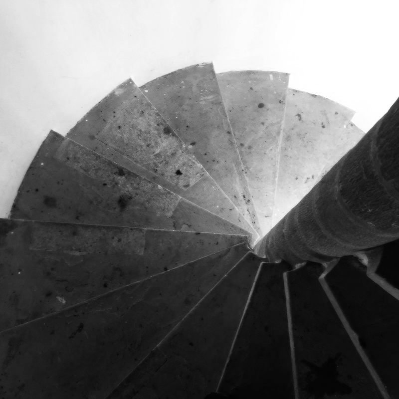 Po schodoch, po zvukoch