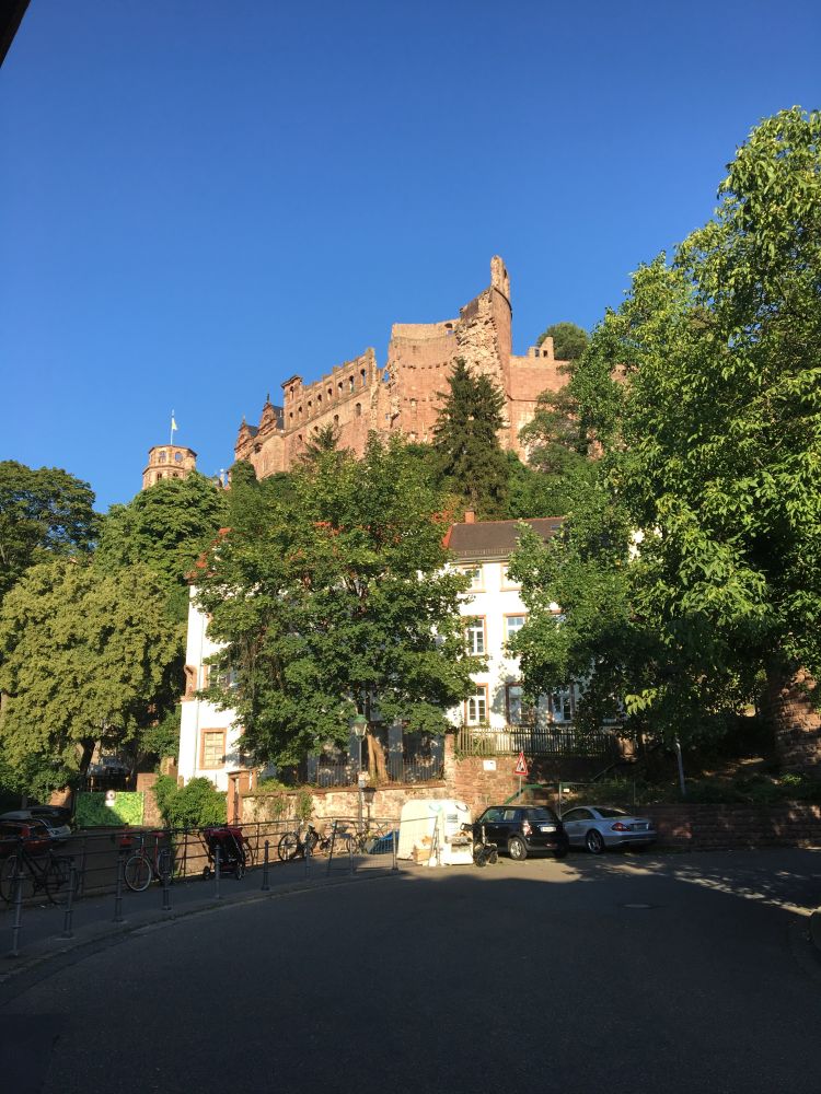 Tam nahoru na hrad mám namířeno